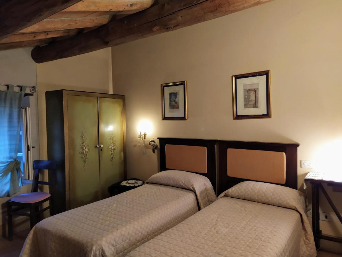 Agriturismo Il Gelso Traversetolo Eksteriør bilde